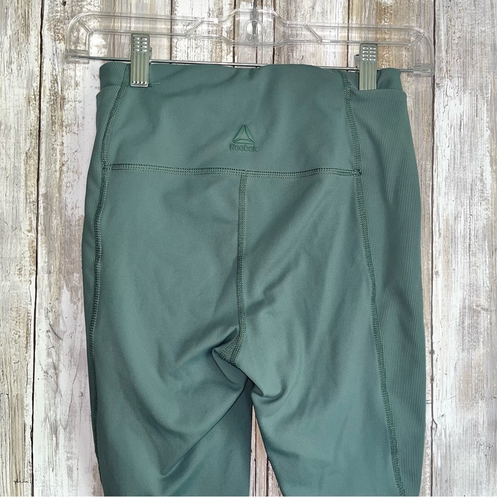 Reebok Green Athletic Leggings - Picture 4 of 5